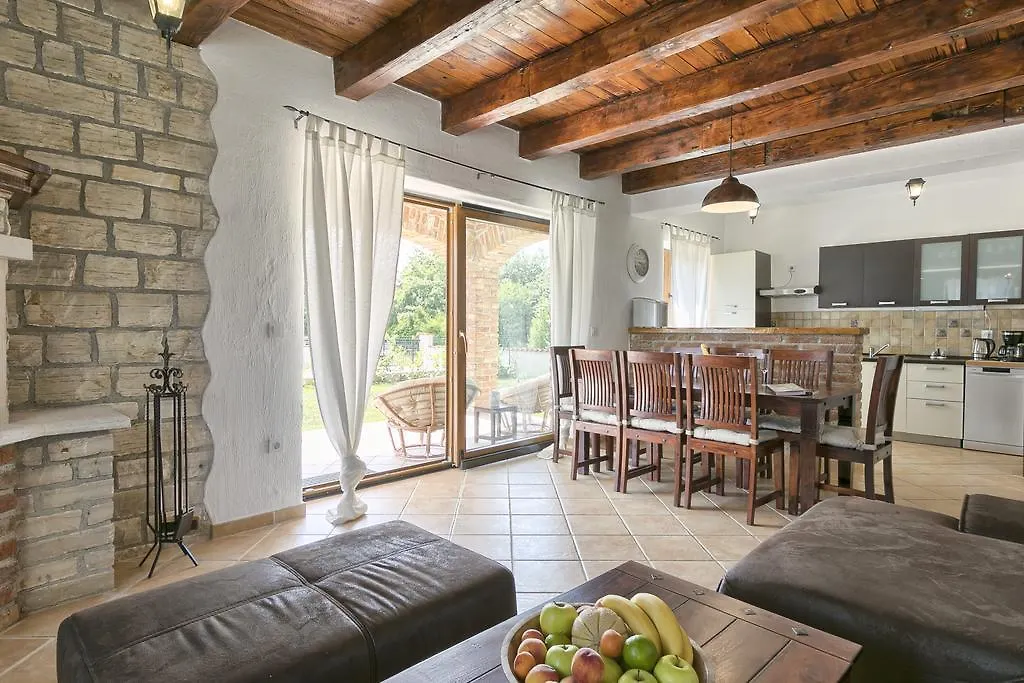 Istrian Villa Melany فودنيان 0*,