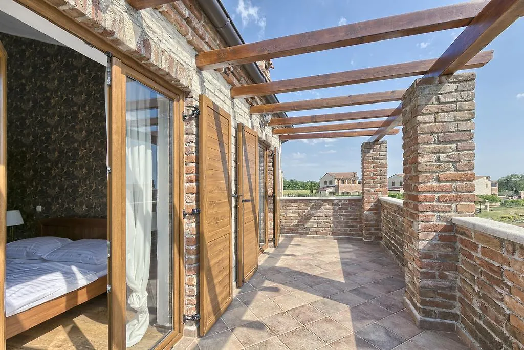 Istrian Villa Melany فودنيان